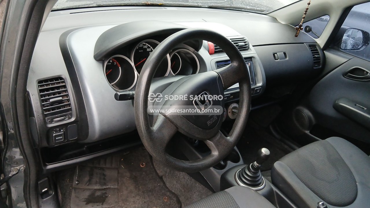 Foto 6 de 13: HONDA - FIT LX 2006/2007
