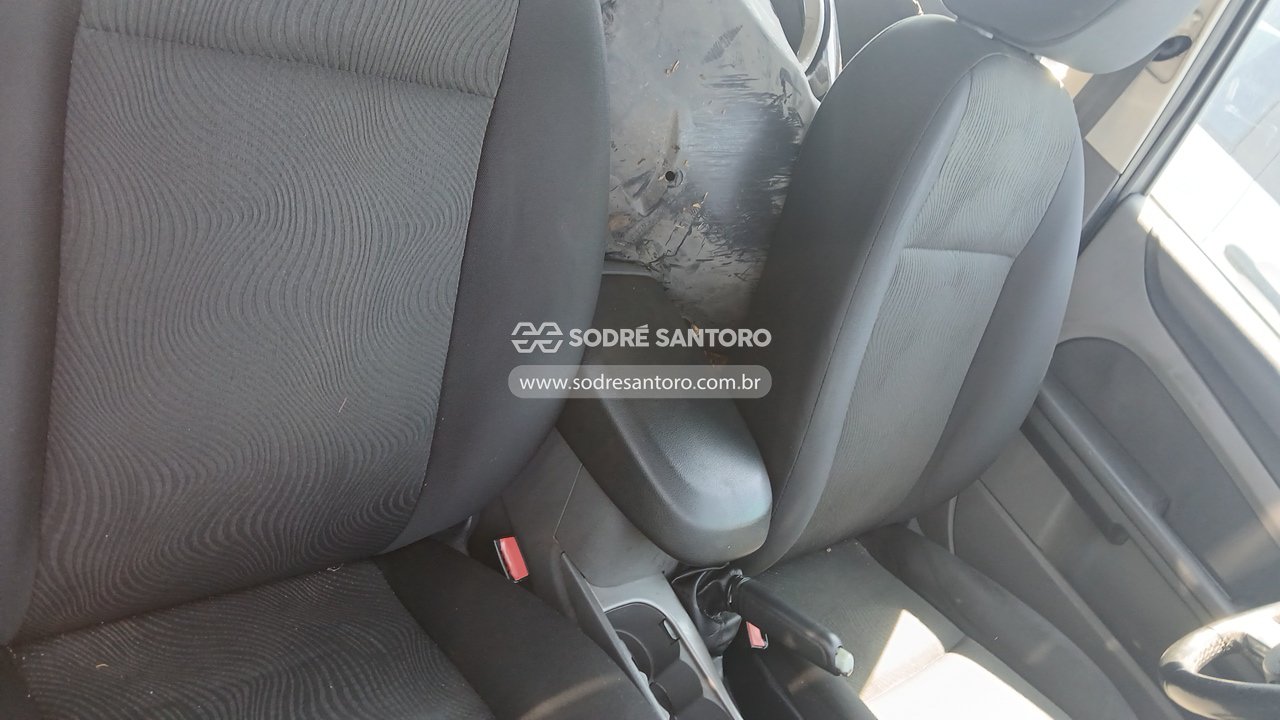 Foto 8 de 8: FORD - FOCUS HC FLEX 2010/2011
