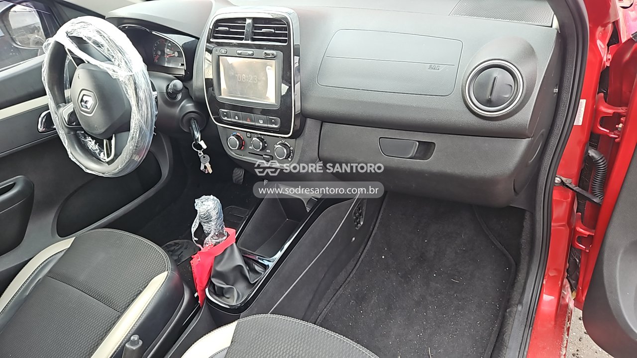 Foto 8 de 13: RENAULT - KWID INTENS 10MT 2018/2018