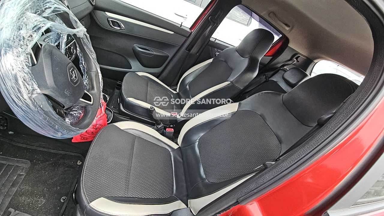 Foto 9 de 13: RENAULT - KWID INTENS 10MT 2018/2018
