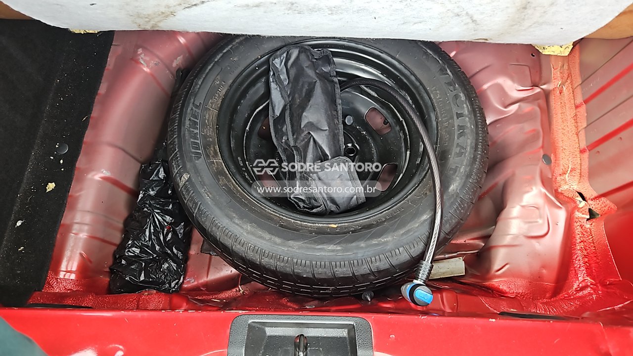 Foto 10 de 13: RENAULT - KWID INTENS 10MT 2018/2018