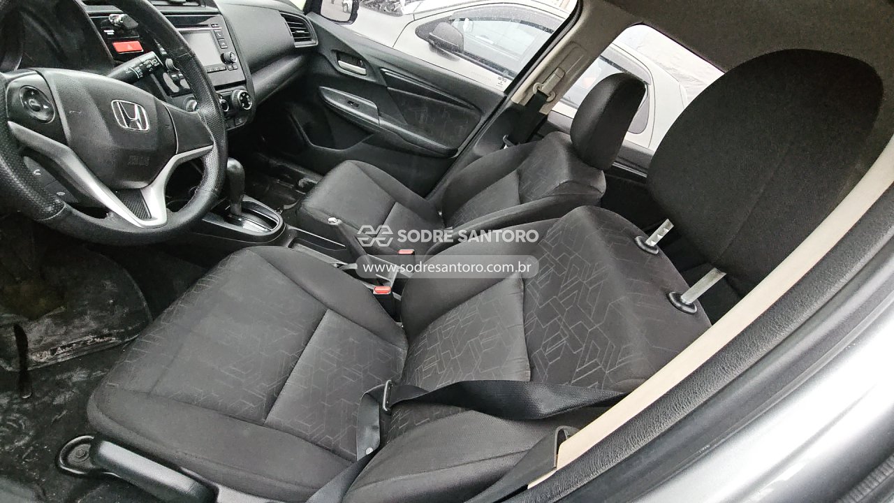 Foto 9 de 13: HONDA - FIT EX CVT 2014/2015