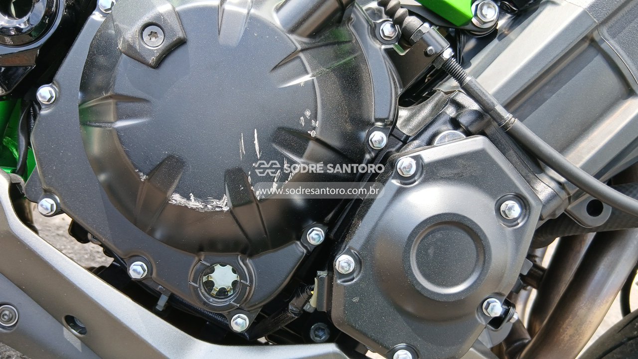 Foto 11 de 13: KAWASAKI - Z900 2025/2026