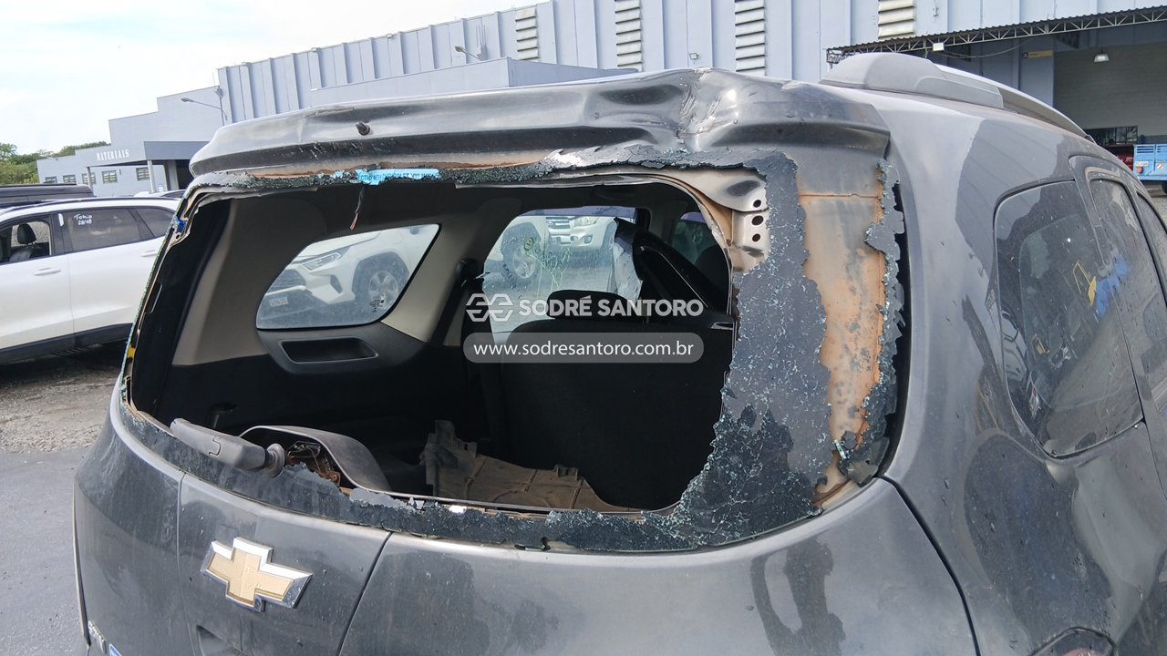 Foto 9 de 13: CHEVROLET - SPIN 1.8L MT LT 2017/2018