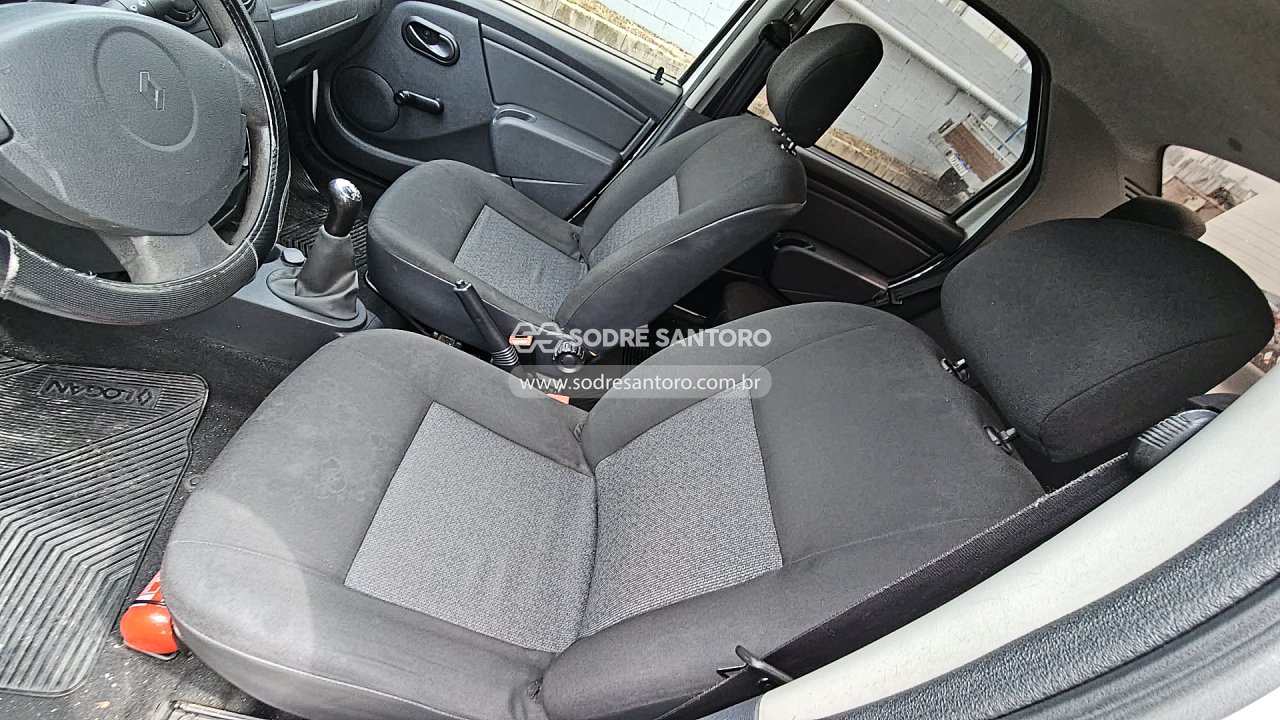 Foto 9 de 13: RENAULT - LOGAN AUT 1016V 2009/2010