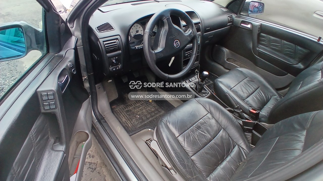 Foto 6 de 13: CHEVROLET - ASTRA HATCH CD 2004/2004