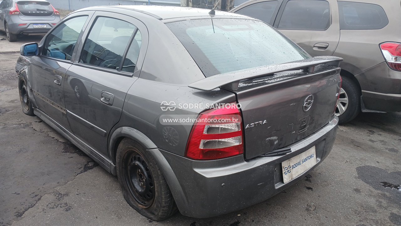 Foto 2: CHEVROLET - ASTRA HATCH CD 2004/2004