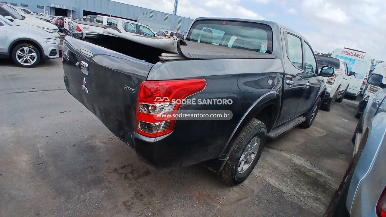 Foto 4: MITSUBISHI - TRITON SPORT HPE 2017/2018