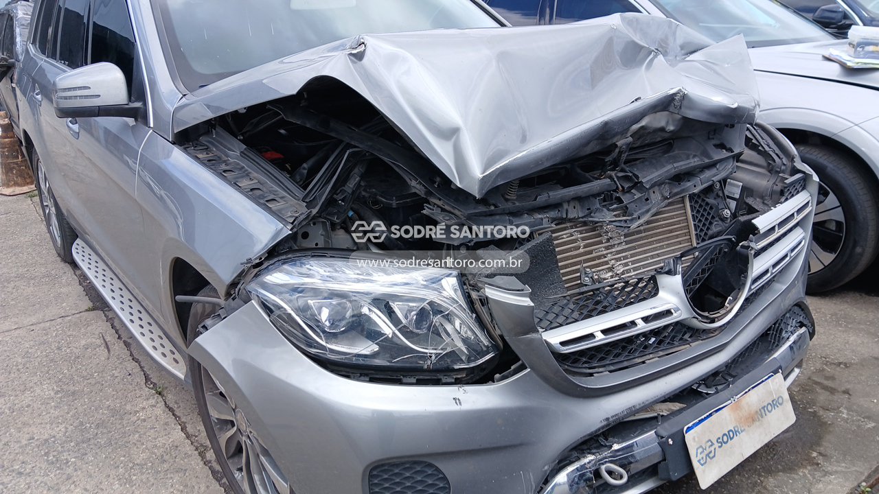 Foto 12 de 13: MERCEDES-BENZ - GLS 350 D 2016/2016