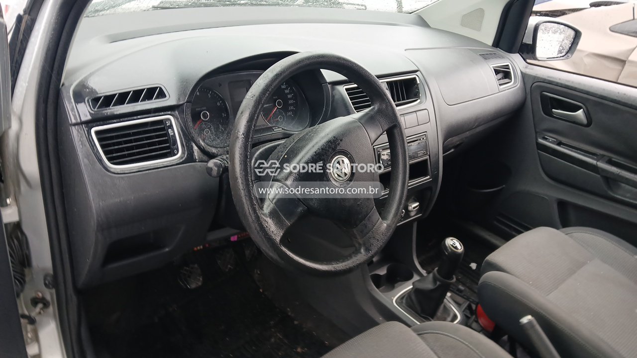 Foto 6 de 13: VOLKSWAGEN - SPACEFOX 2010/2011