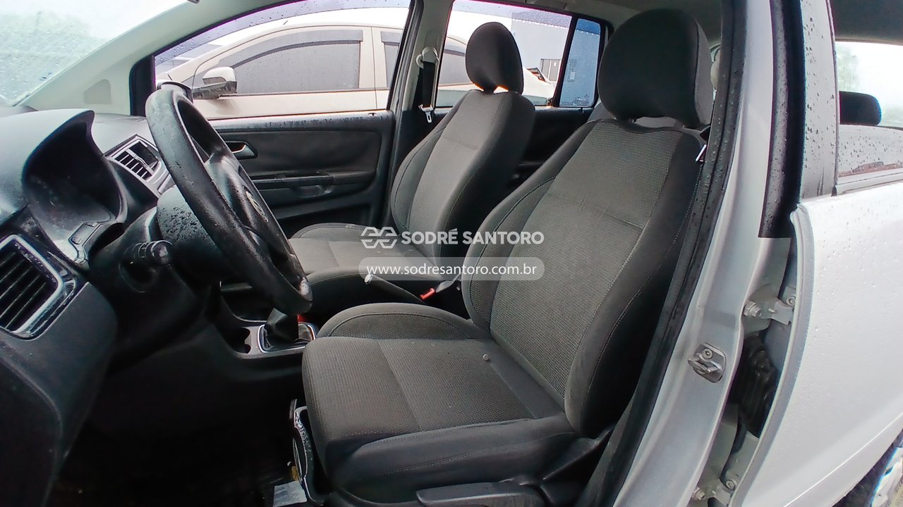 Foto 9 de 13: VOLKSWAGEN - SPACEFOX 2010/2011