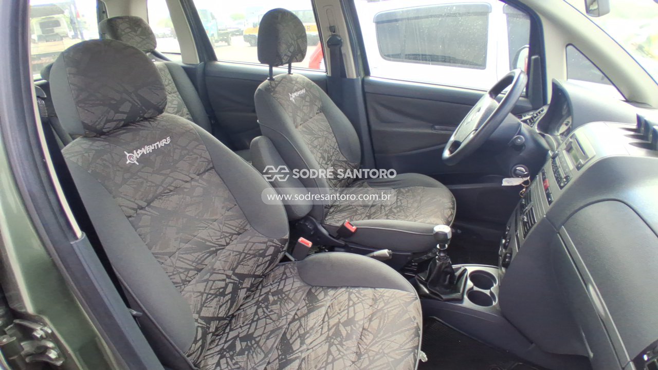 Foto 9 de 13: FIAT - IDEA ADVENTURE FLEX 2009/2010