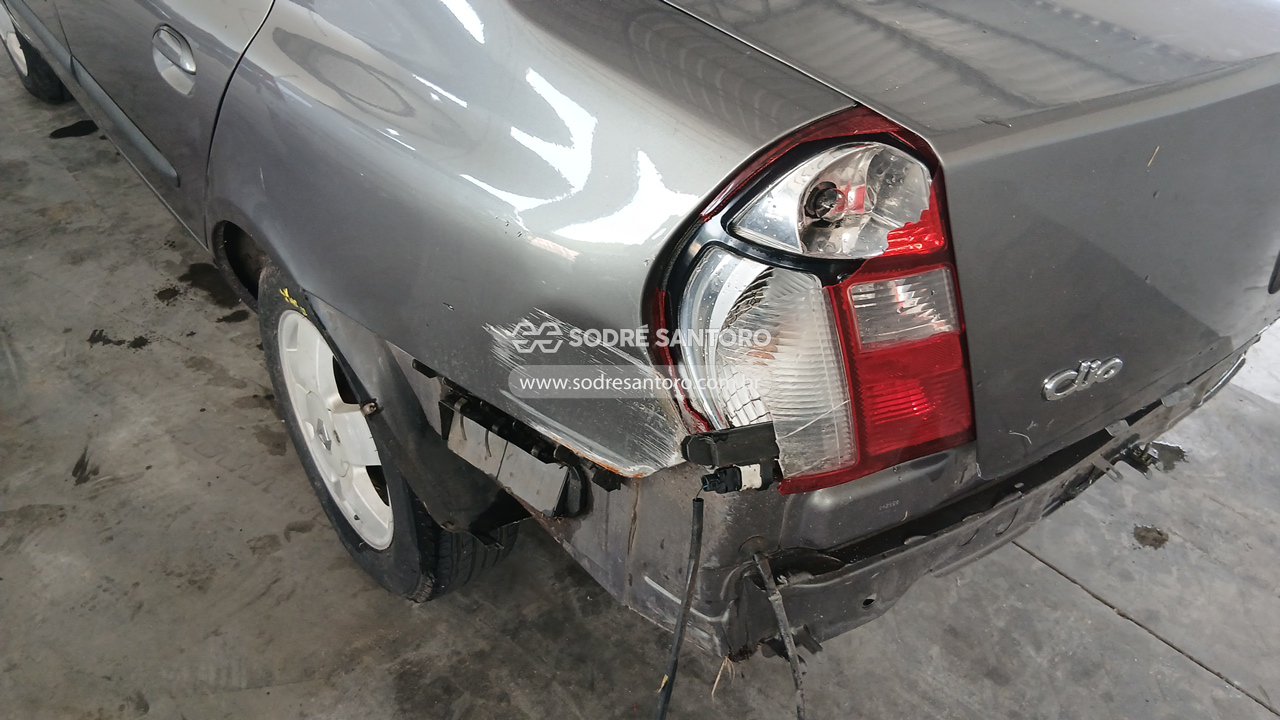 Foto 12 de 13: RENAULT - CLIO EXP 2006/2006