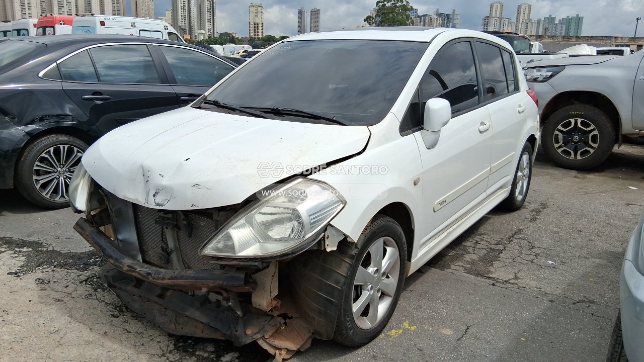 Foto 3: NISSAN - TIIDA FLEX 2011/2012