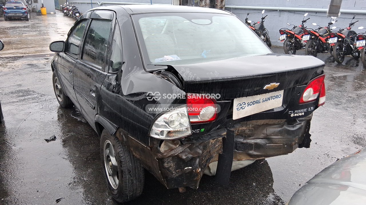 Foto 2: CHEVROLET - CLASSIC LS 2013/2013