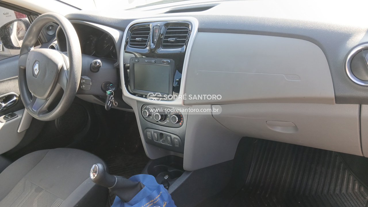 Renault Logan Exp 16 Sce - 2019/2020 — foto 8 de 12