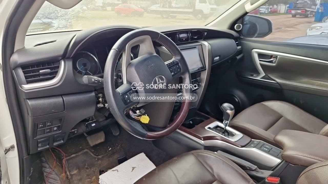 Toyota Hilux Swsrxa4fd - 2018/2019 — foto 6 de 12