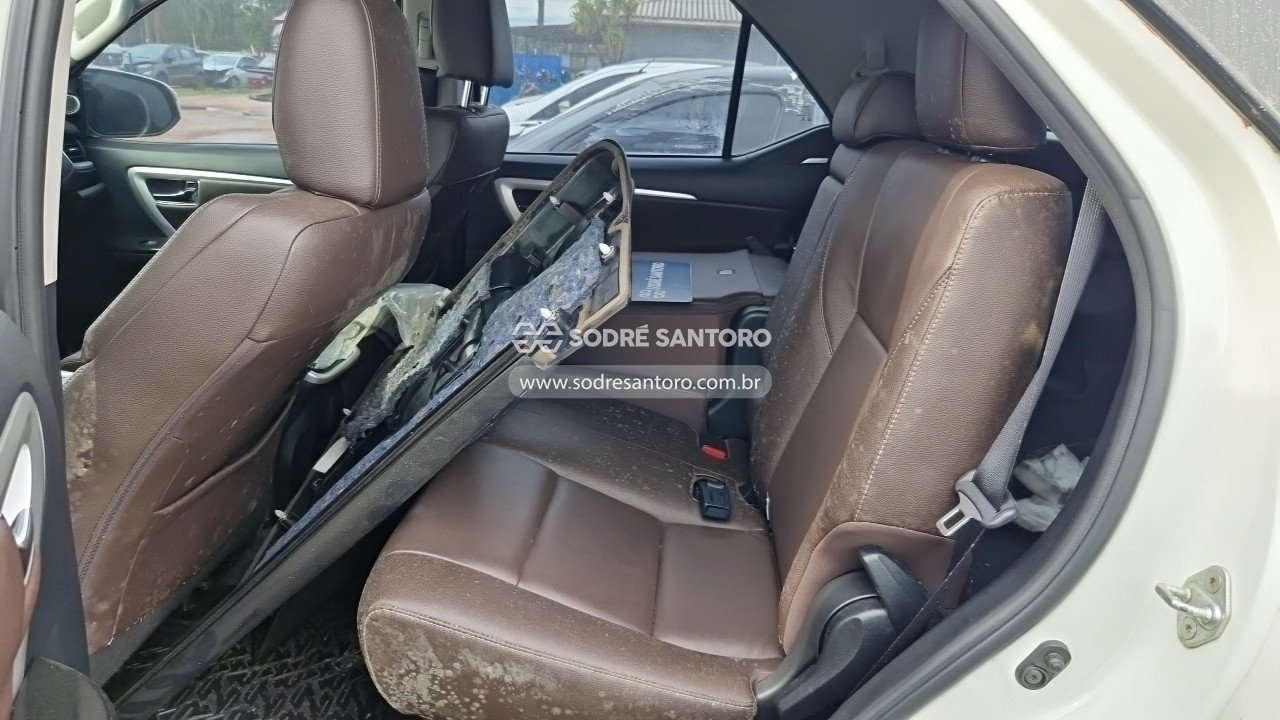 Toyota Hilux Swsrxa4fd - 2018/2019 — foto 11 de 12