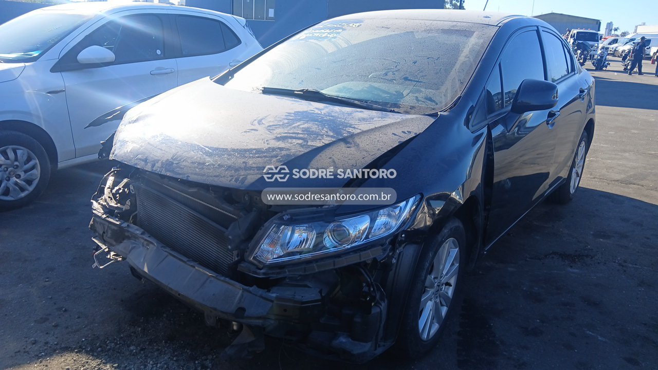 Honda Civic Lxs - 2012/2013 — foto 3 de 8
