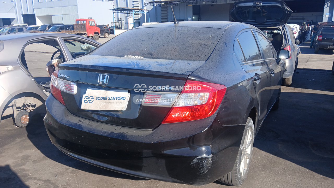Honda Civic Lxs - 2012/2013 — foto 4 de 8