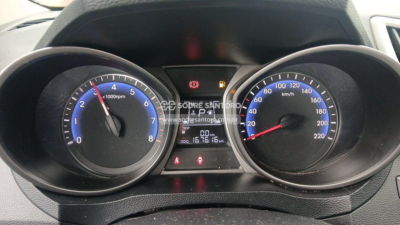 Hyundai Hb20s 1.6a Comf - 2017/2018 — foto 7 de 12