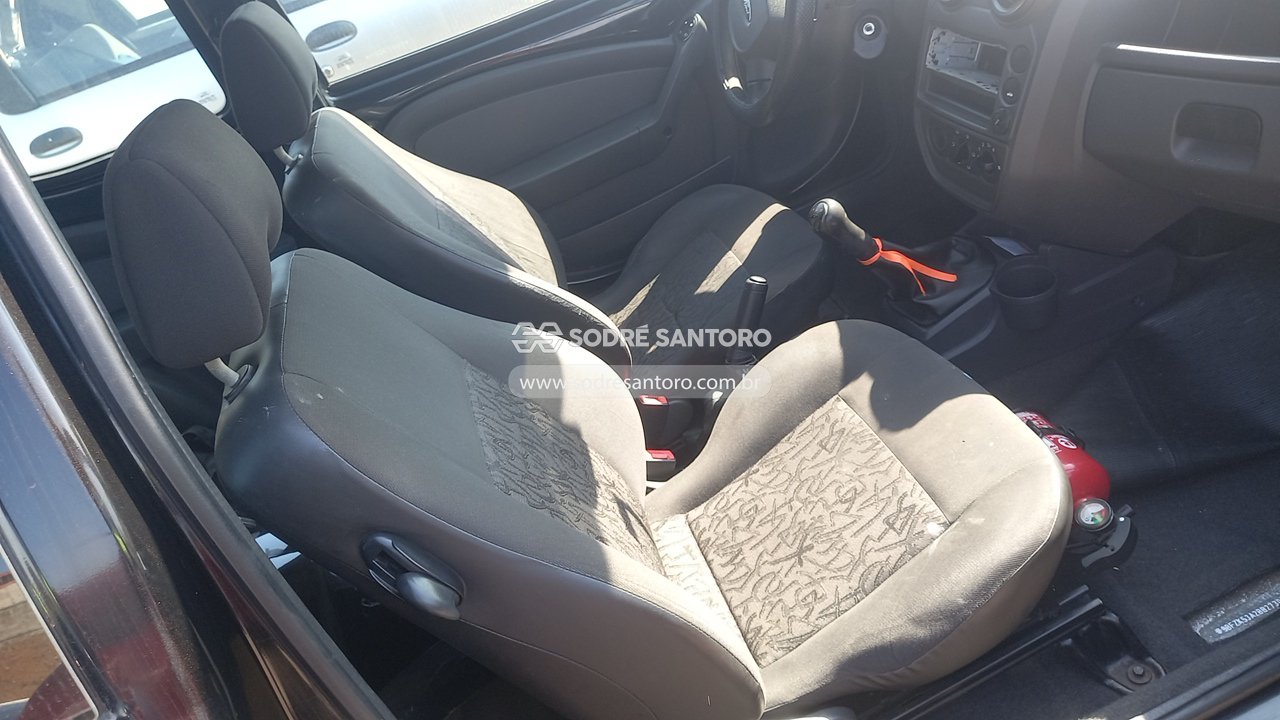 Ford KA Flex - 2010/2011 — foto 9 de 12