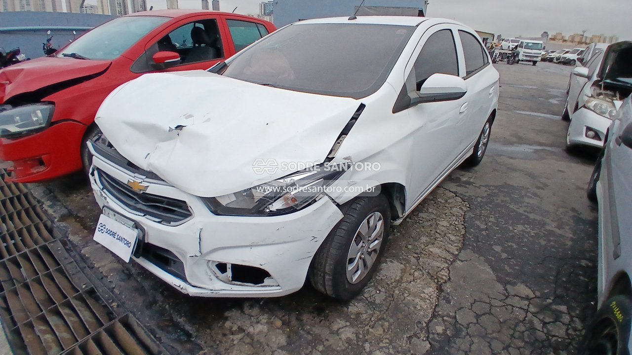 Chevrolet Onix 1.0mt LT - 2017/2017 — foto 3 de 12