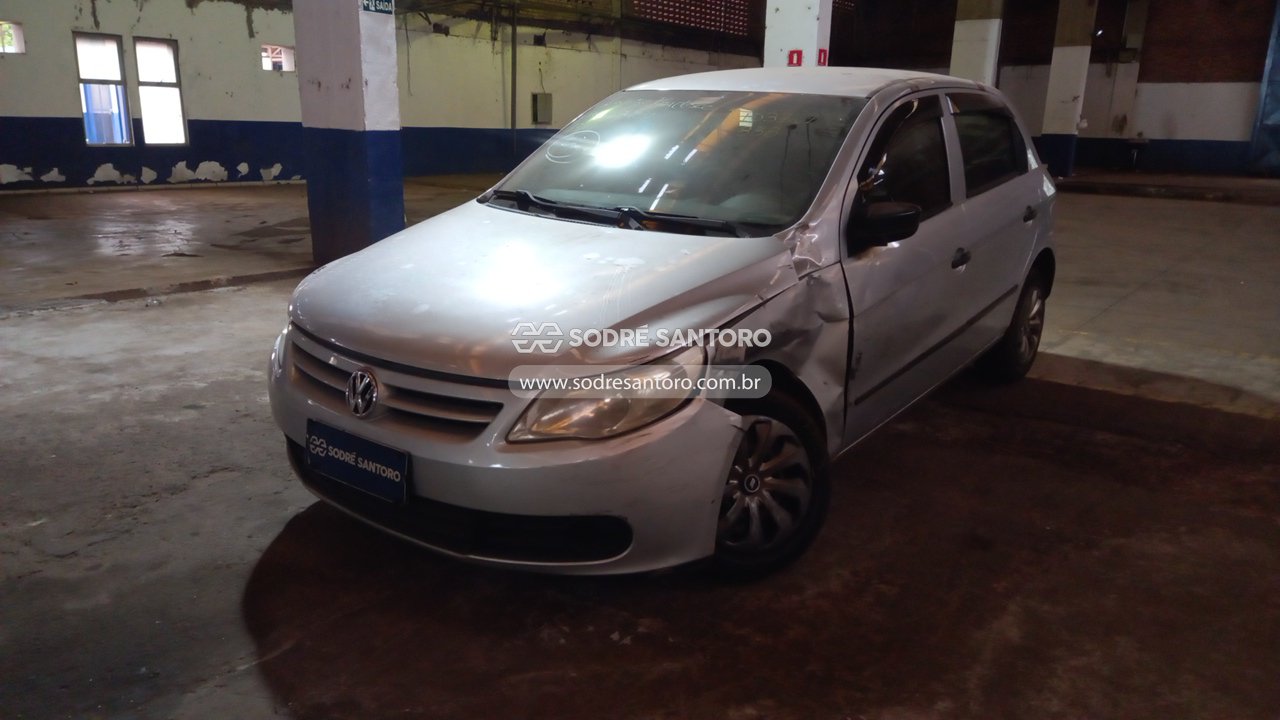 Volkswagen Gol 1.0 - 2010/2011 — foto 3 de 12