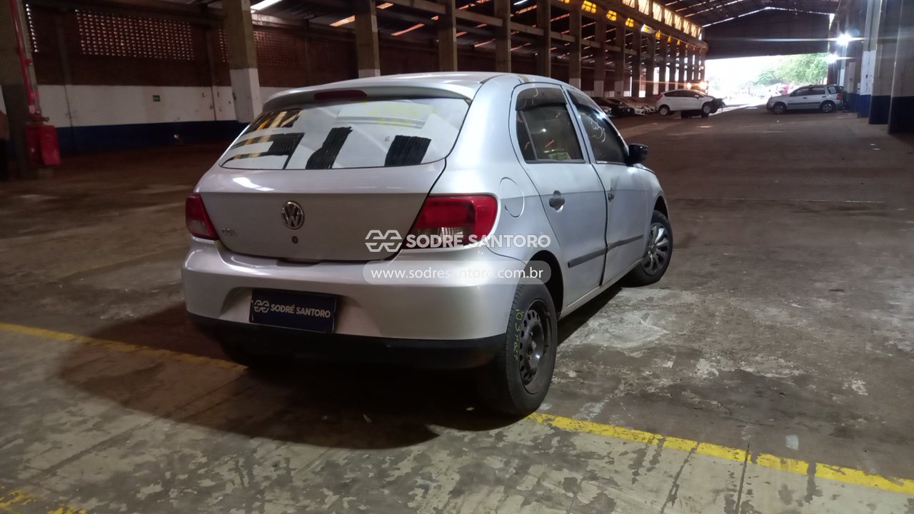Volkswagen Gol 1.0 - 2010/2011 — foto 4 de 12