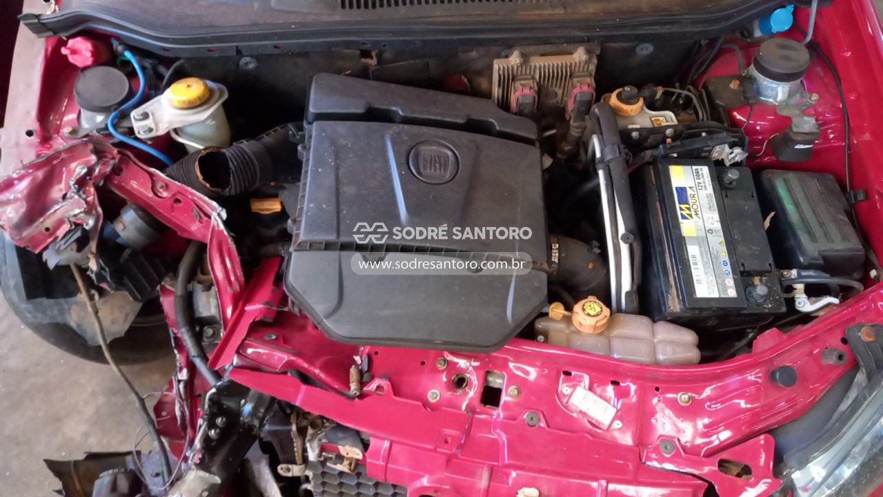 Fiat Strada Trek CE 1.6 - 2013/2013 — foto 5 de 12