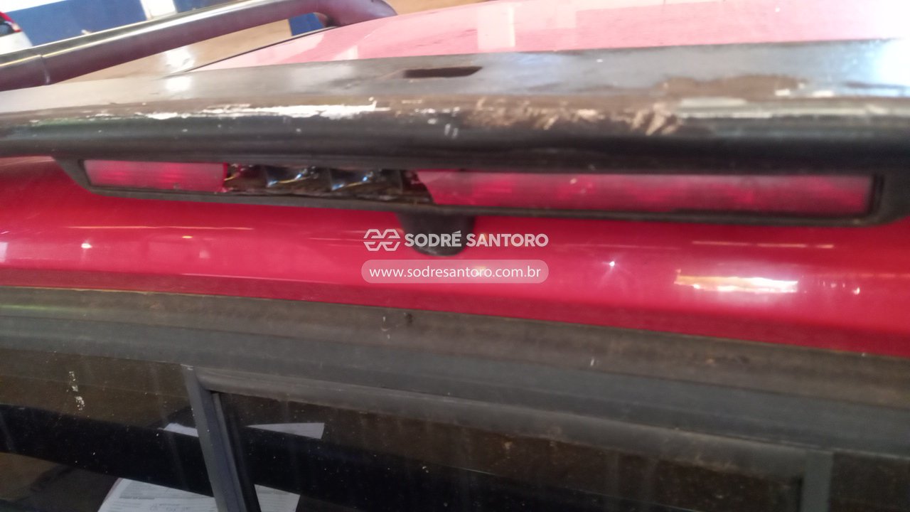 Fiat Strada Trek CE 1.6 - 2013/2013 — foto 12 de 12