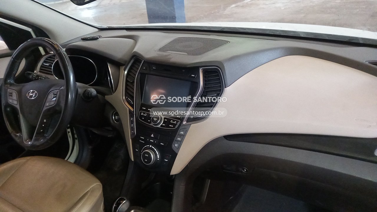 Hyundai Santa FE V6 - 2014/2015 — foto 6 de 12