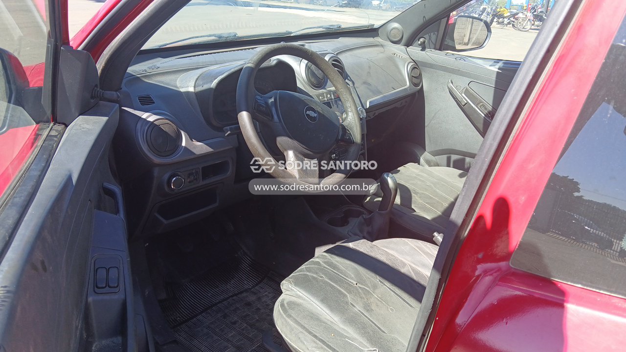 Chevrolet Montana LS - 2012/2013 — foto 6 de 12