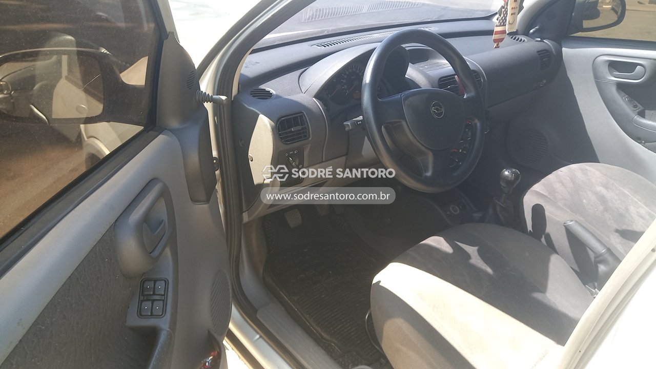 Chevrolet Corsa Hatch - 2002/2003 — foto 6 de 12