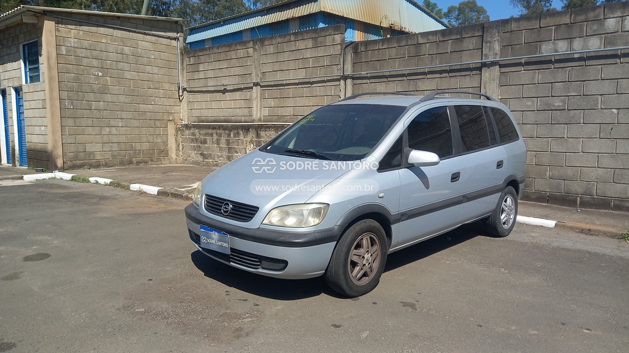Chevrolet Zafira 2.0 - 2001/2001 — foto 3 de 12