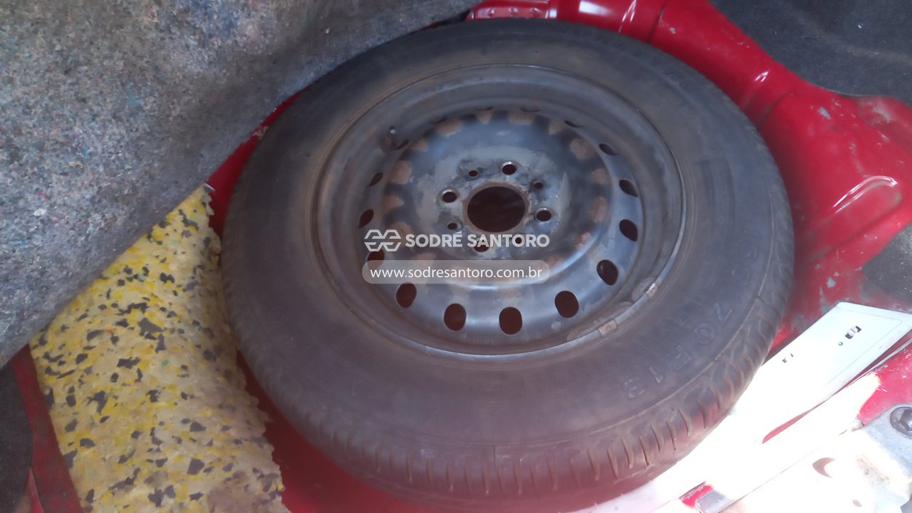 Fiat Uno Vivace 1.0 - 2014/2014 — foto 9 de 12