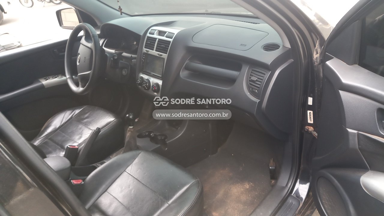 Kia Sportage LX 2.0 G2 - 2008/2008 — foto 7 de 12