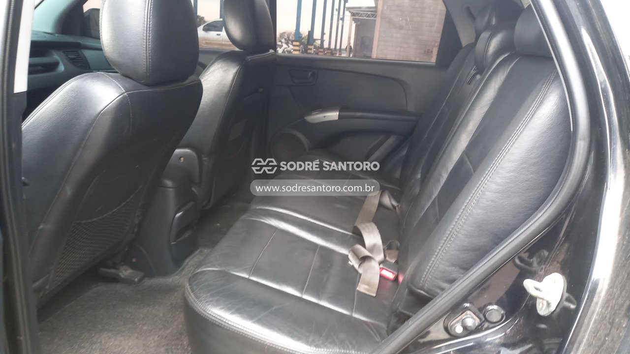 Kia Sportage LX 2.0 G2 - 2008/2008 — foto 11 de 12