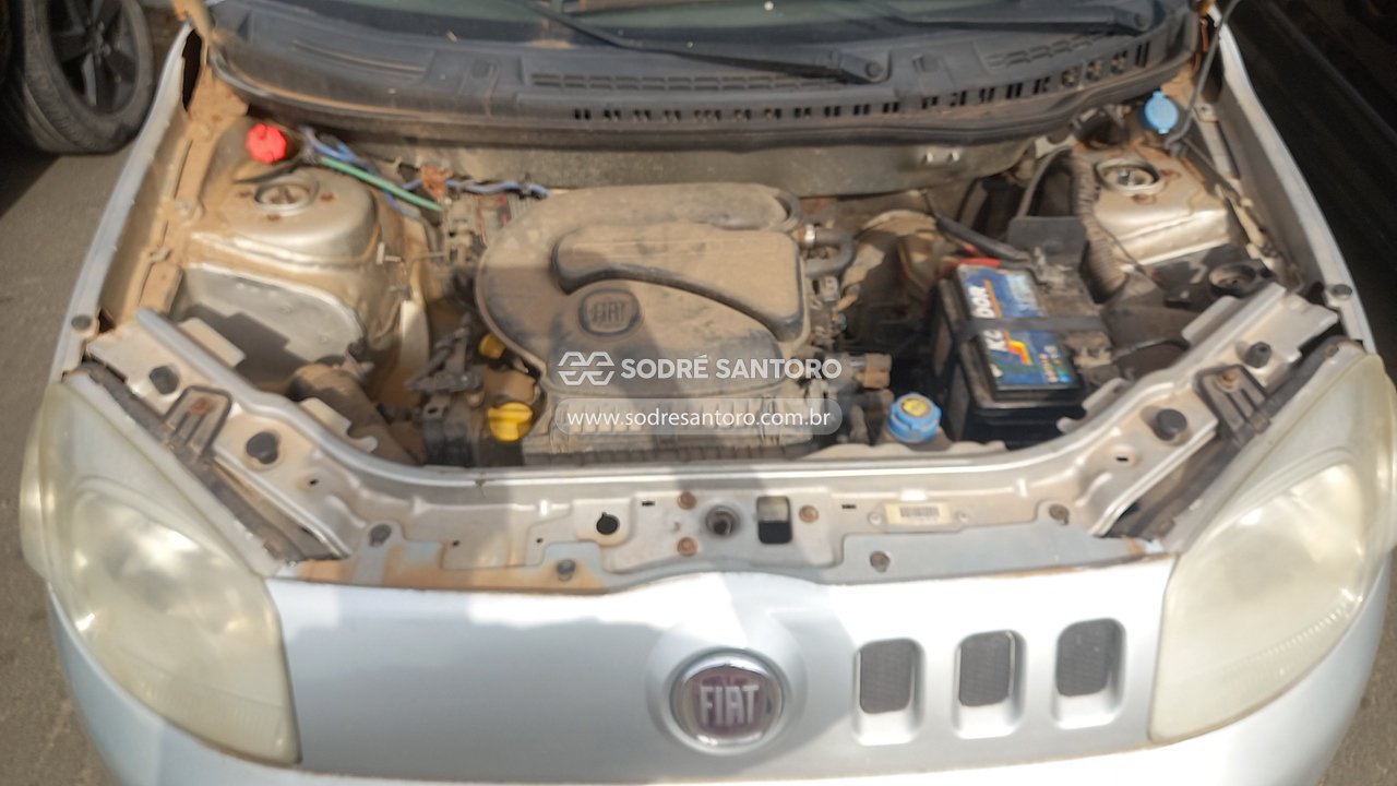 Fiat Uno Vivace 1.0 - 2012/2013 — foto 5 de 12