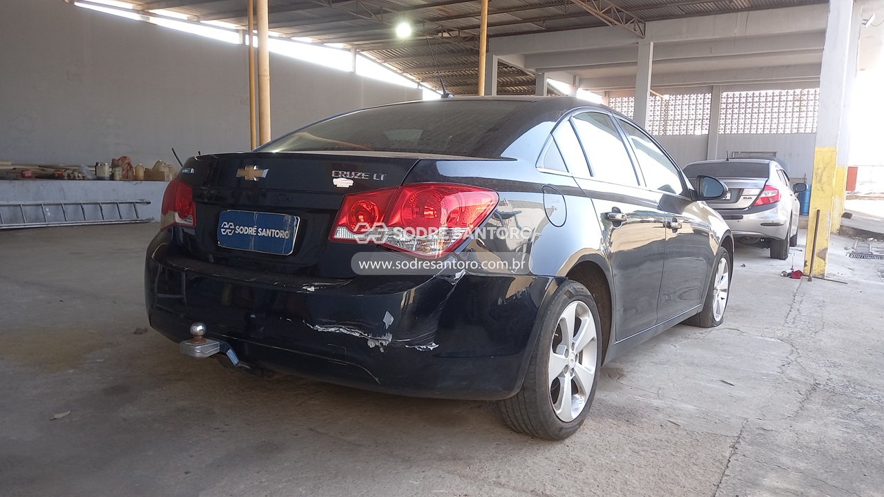 Chevrolet Cruze LT NB - 2011/2012 — foto 4 de 12
