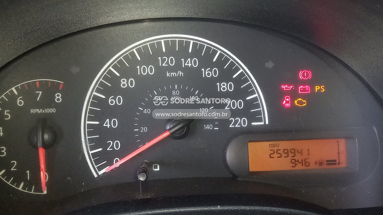 Nissan Versa 16sv Flex - 2012/2013 — foto 7 de 12