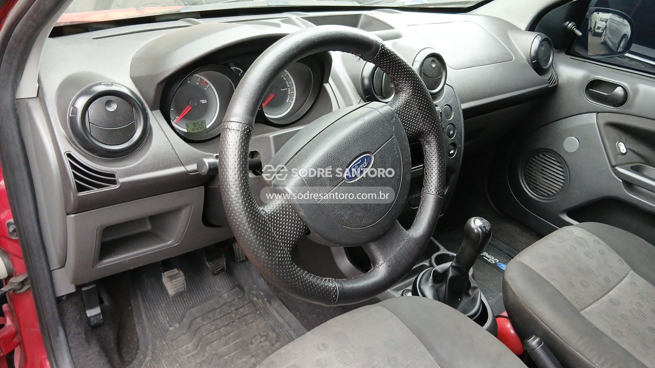 Ford Fiesta Flex - 2010/2011 — foto 6 de 12