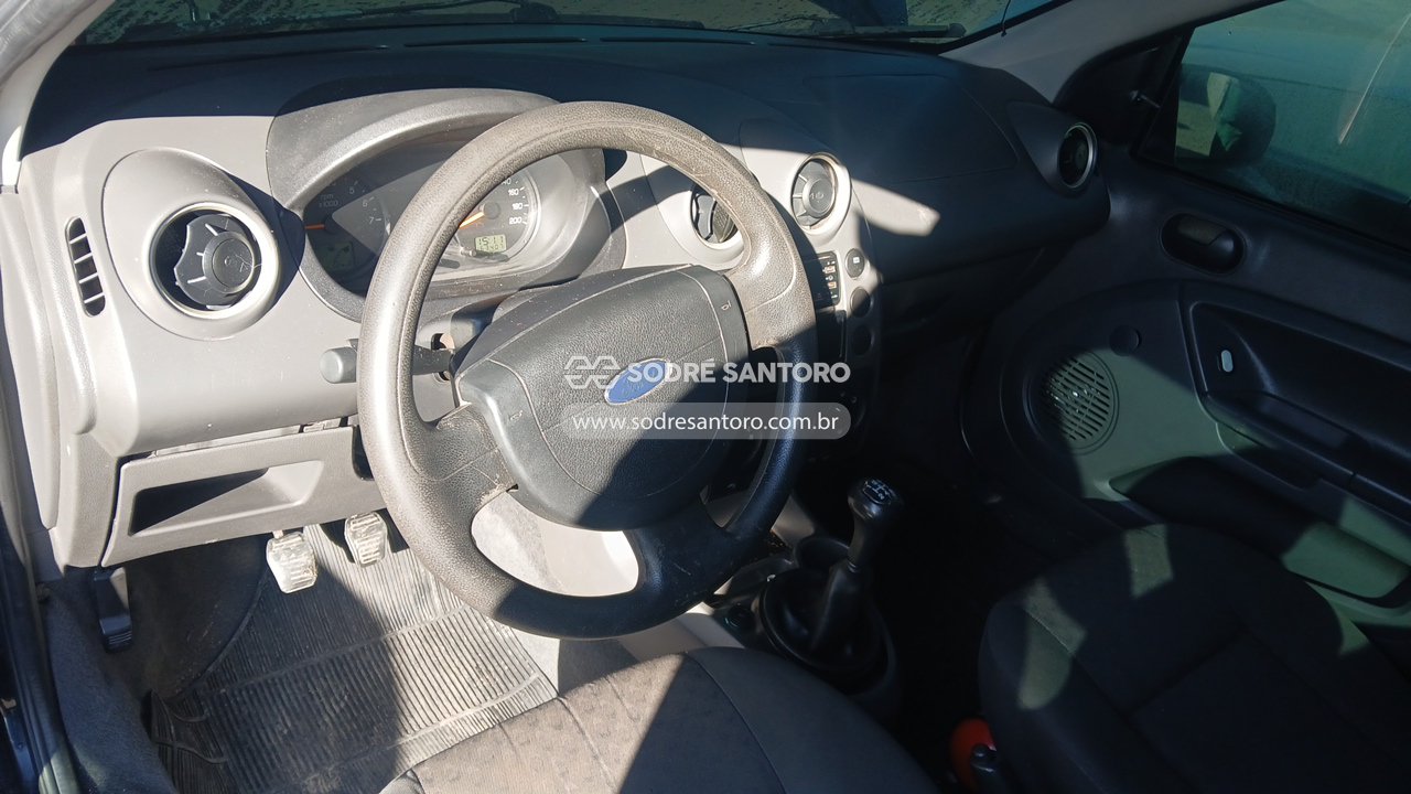 Ford Fiesta 1.6 Flex - 2006/2007 — foto 6 de 12