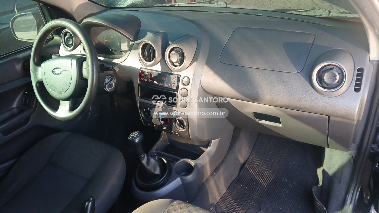 Ford Fiesta 1.6 Flex - 2006/2007 — foto 8 de 12
