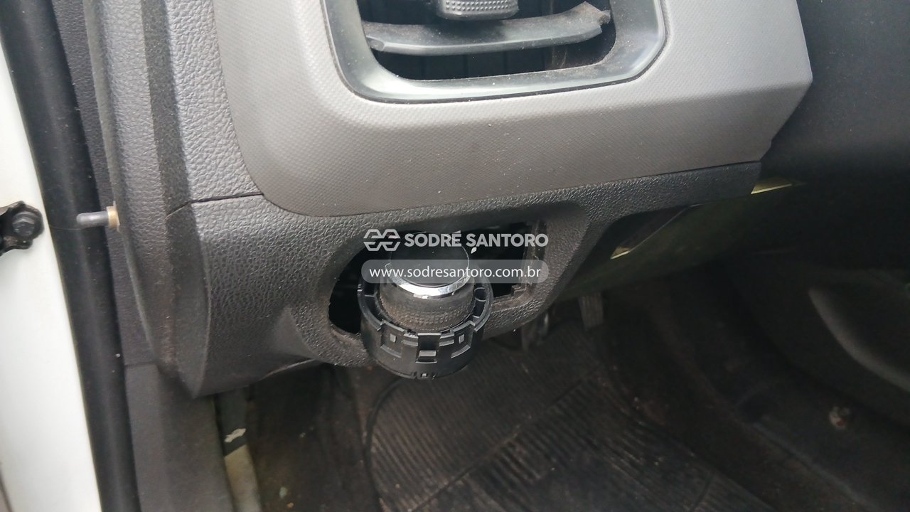 Chevrolet Onix 10mt Joye - 2017/2018 — foto 11 de 12