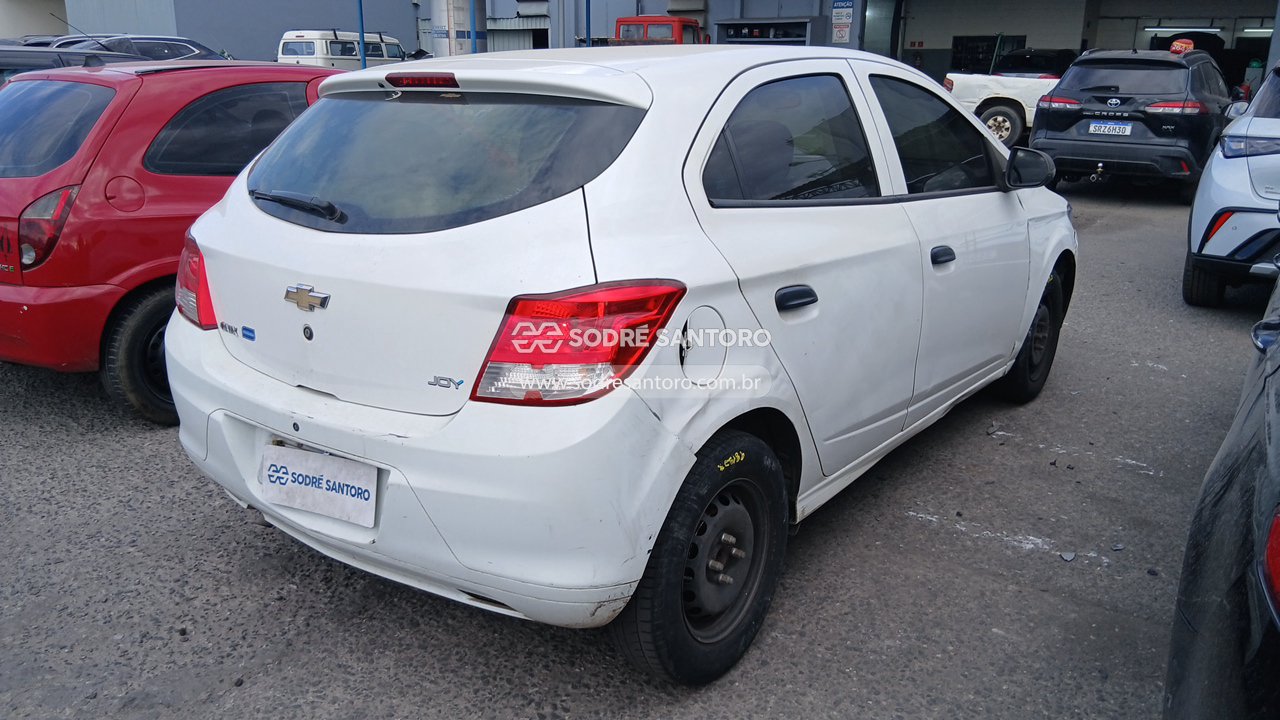 Chevrolet Onix 10mt Joye - 2017/2018 — foto 4 de 12