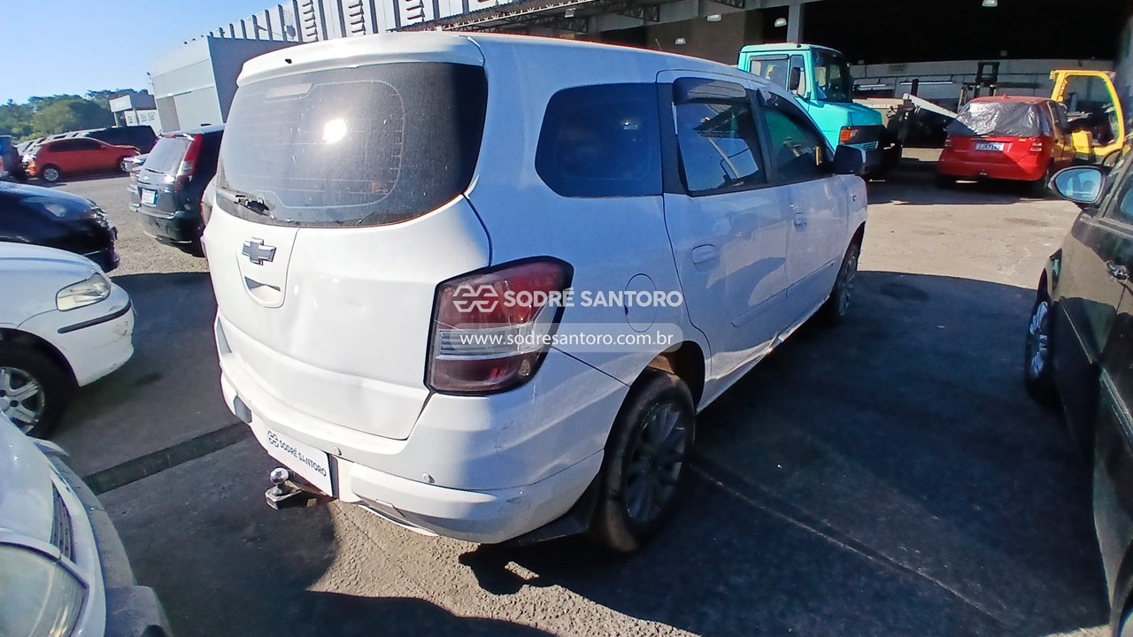 Chevrolet Spin 1.8l AT LT - 2013/2013 — foto 4 de 12