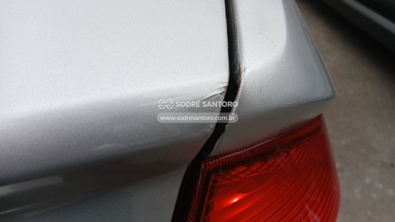 Ford Fiesta Sedan - 2004/2005 — foto 11 de 12