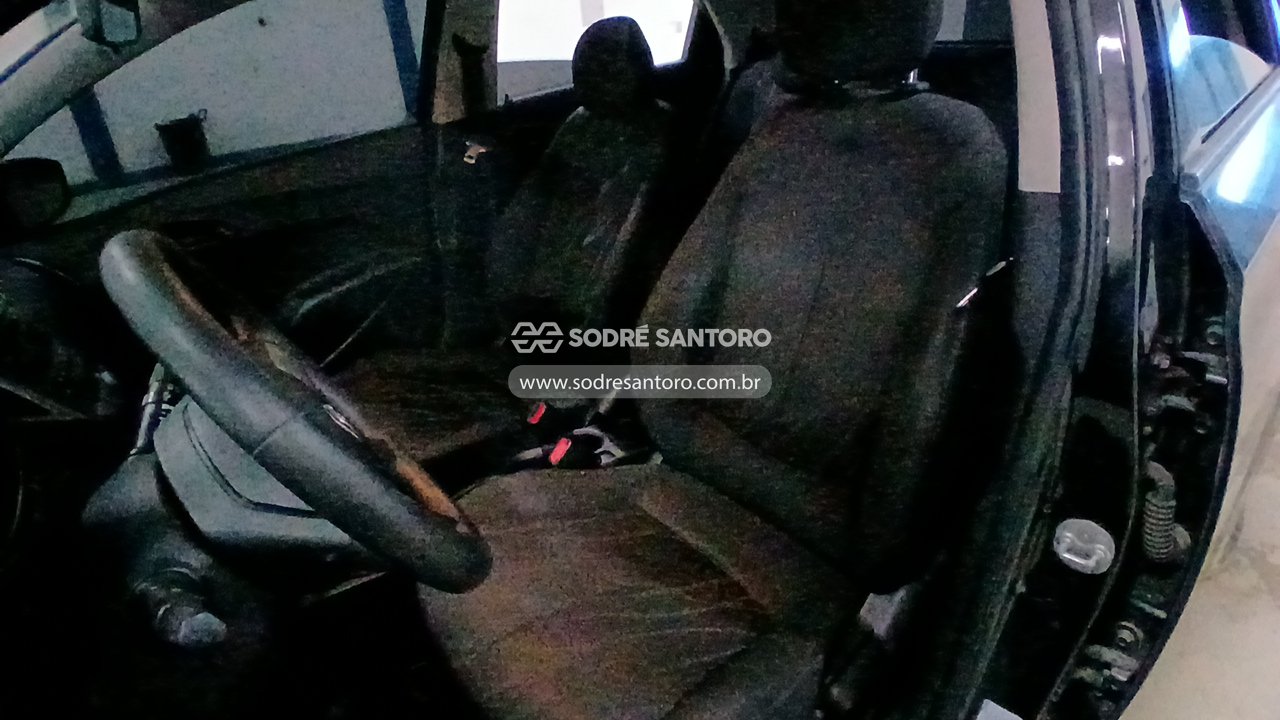 Hyundai Hb20 1.0m Comfor - 2014/2015 — foto 9 de 12