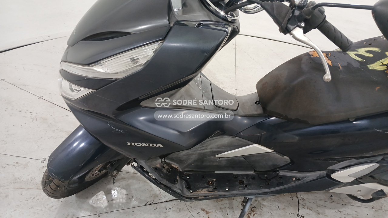 Foto 8 de 10: HONDA - PCX 150 2019/2019
